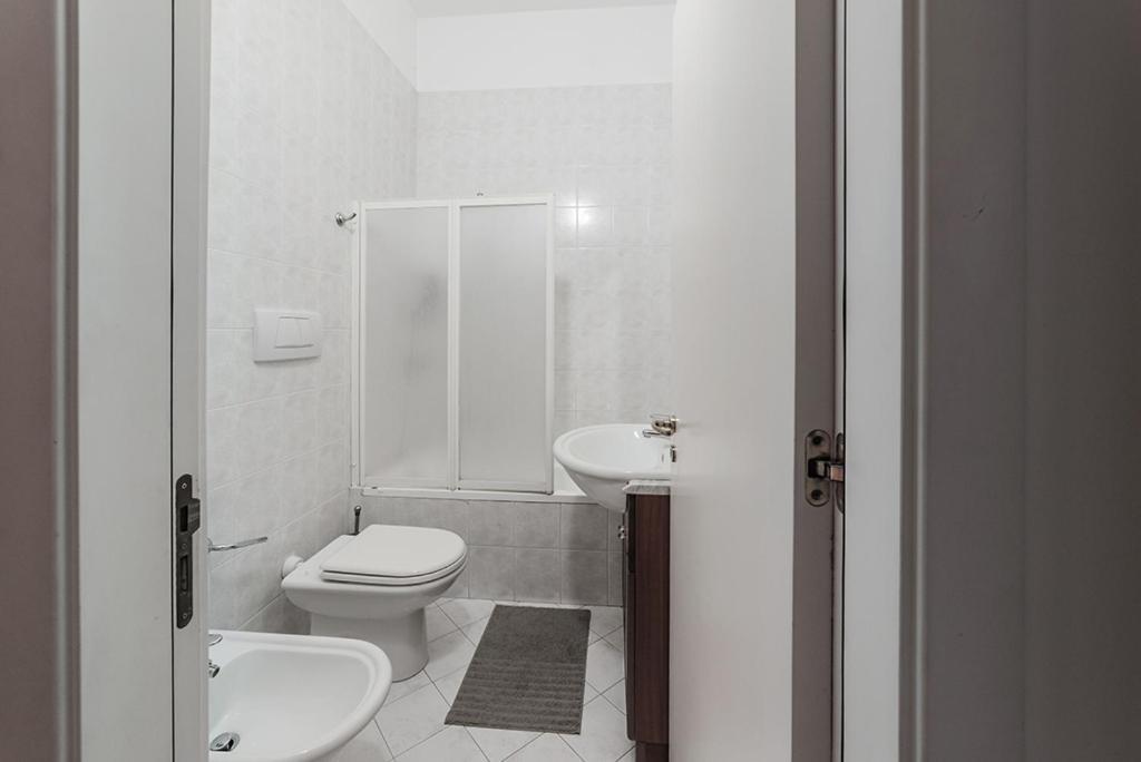 Manzoni House Apartment Bari Exterior photo